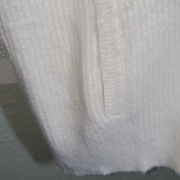 1.State Zip Front Eyelash Bomber Sweater - Picture 6 of 12